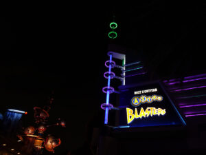 DL BuzzLightyearAstroBlasters 10may2023 10