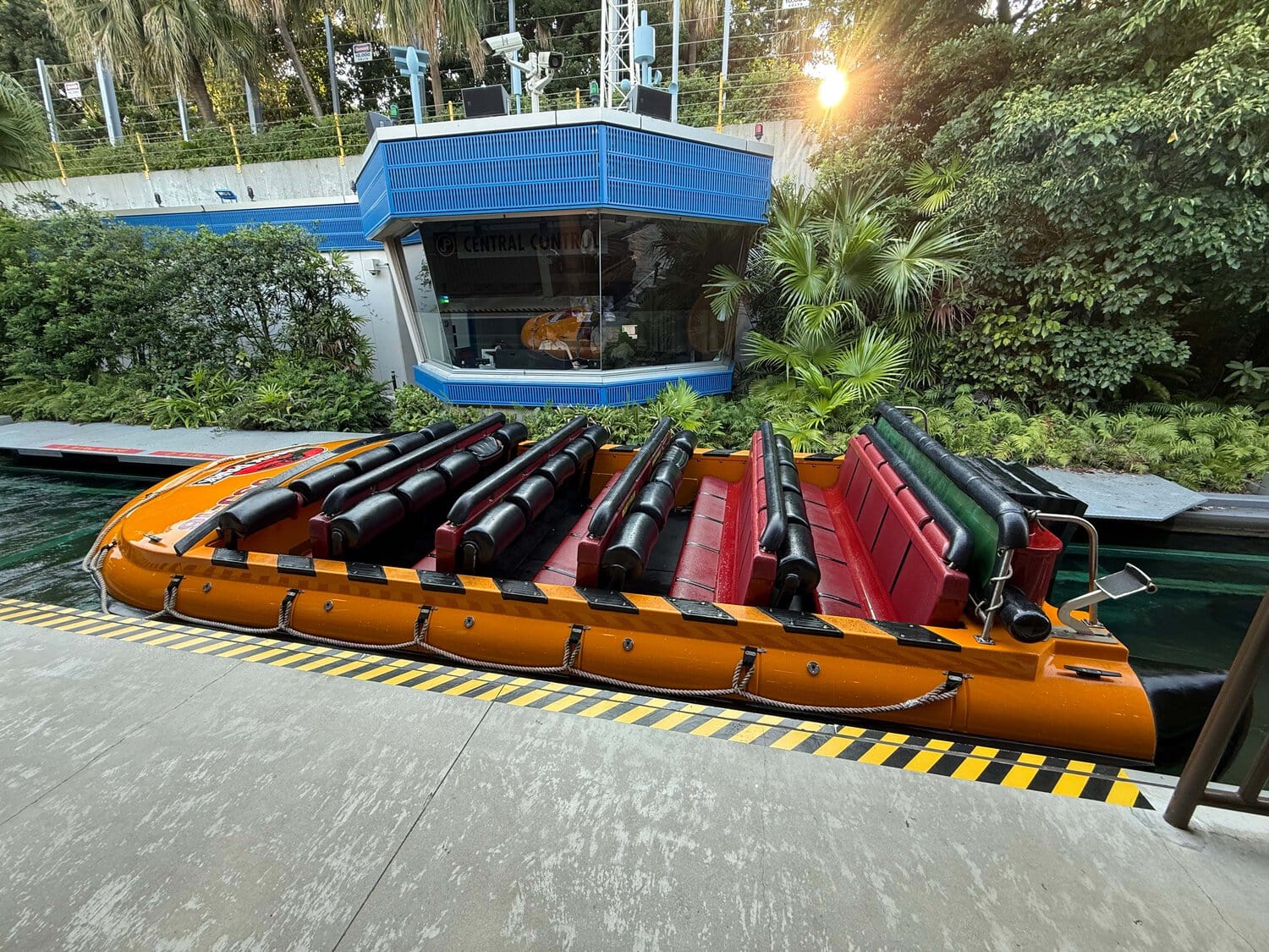 ジュラシック・パーク・ザ・ライド / Jurassic Park: The Ride