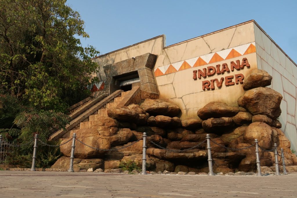 Indiana River in its current form © Dark Ride Database