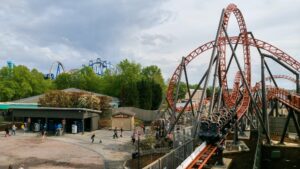 40792945863 676c8de42d k