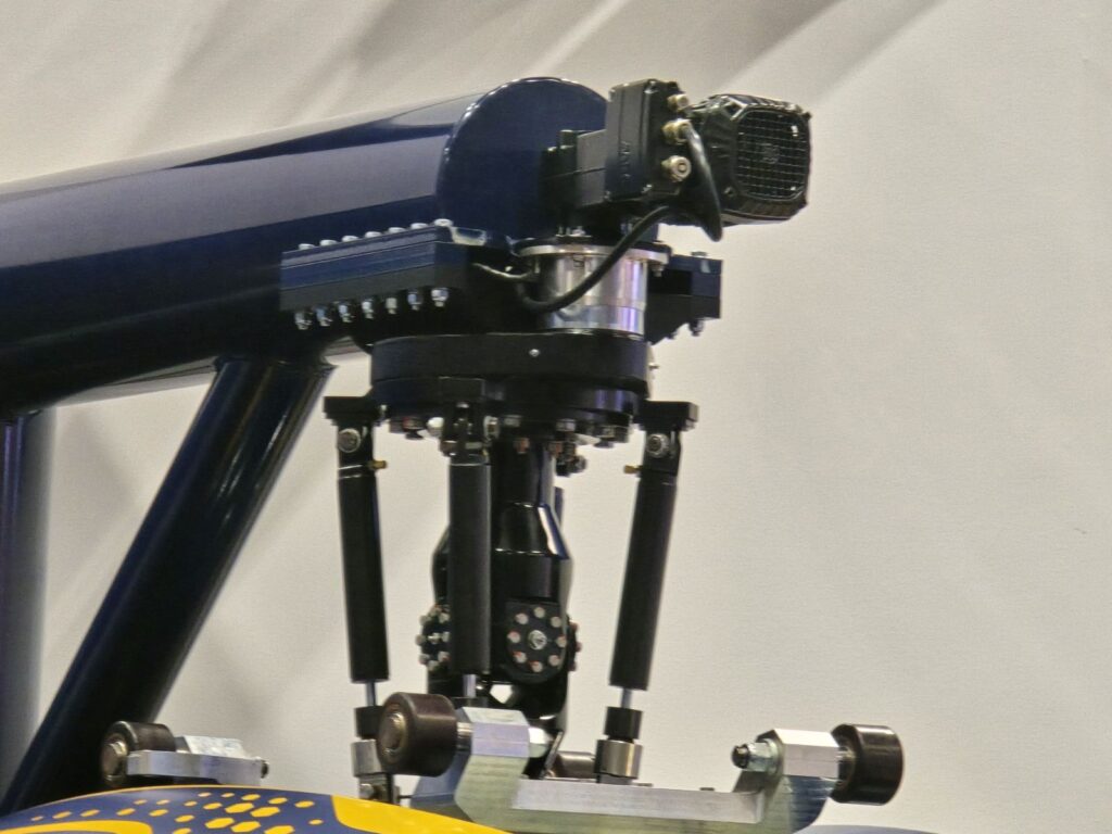 Vekoma Debuts First Suspended Dark Ride at IAAPA 2025 – DRdb